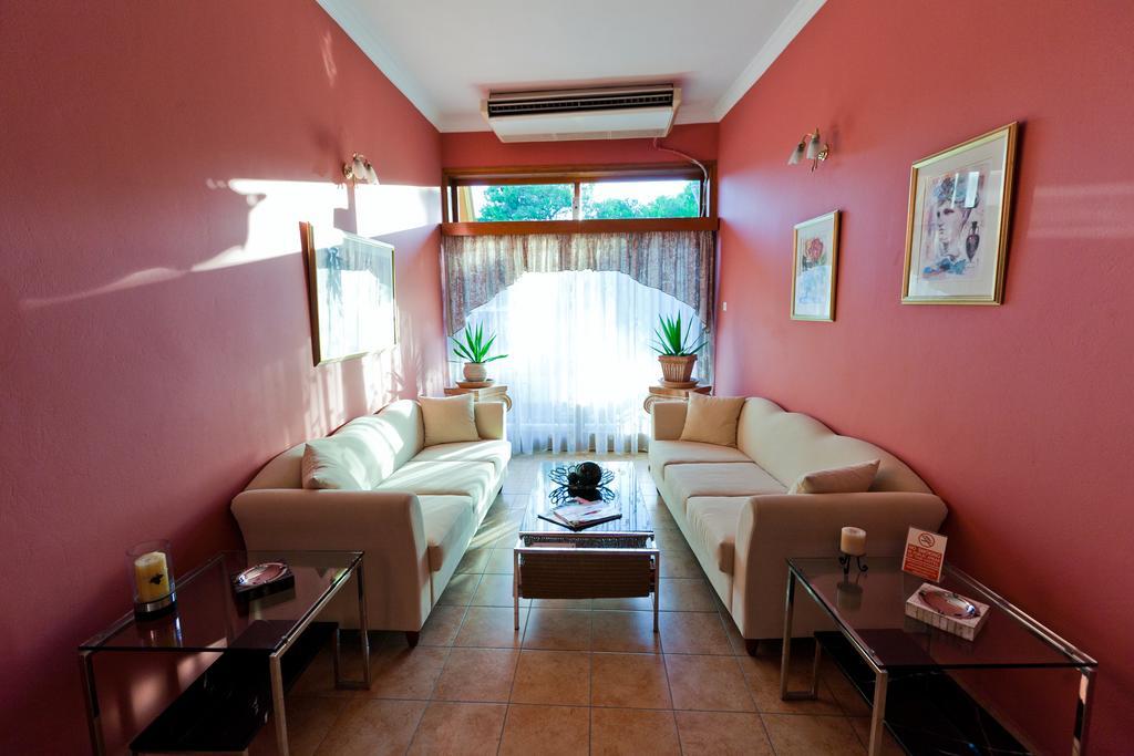 Hotel Possidon Aegina 외부 사진