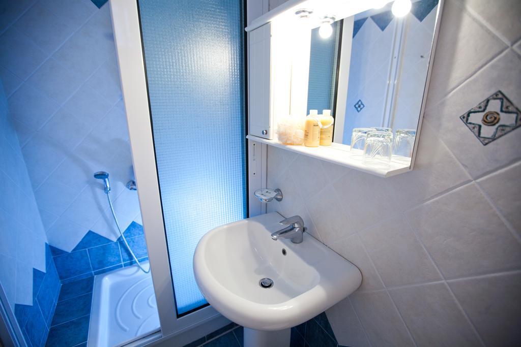 Hotel Possidon Aegina 객실 사진